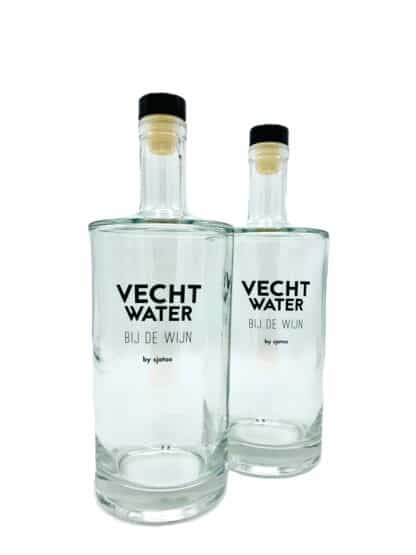 Vechtstreek water bij de wijn fles